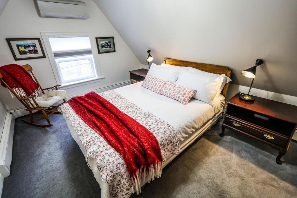 The Lunenburg Inn Екстер'єр фото